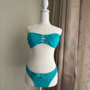 Victoria's Secret 2 pc Bright Aqua Strapless Bikini Set, size L